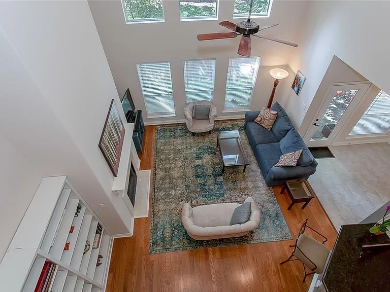 5735 Richmond Ave #B — Photo 14