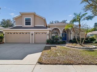 928 Oakview Rd, Tarpon Springs, FL 34689