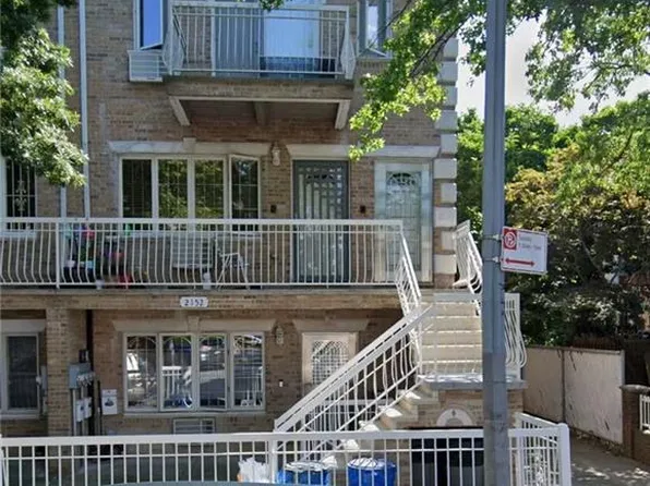 2152 81st St #2A, Brooklyn, NY 11214
