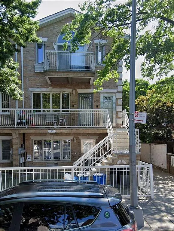 2152 81st St #2A photo 1