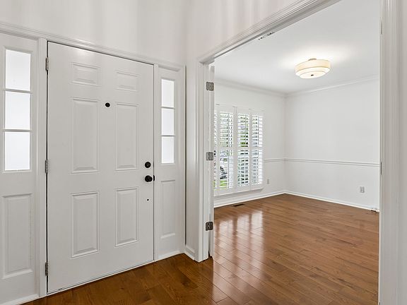 4th image of 2018 Belmont Cir