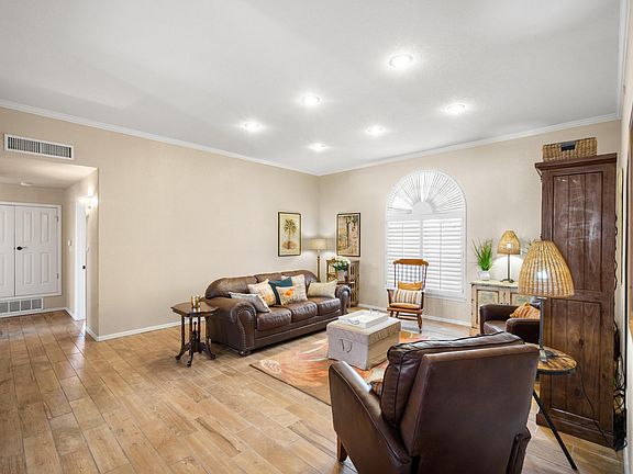 3rd image of 1508 Bellview Ct