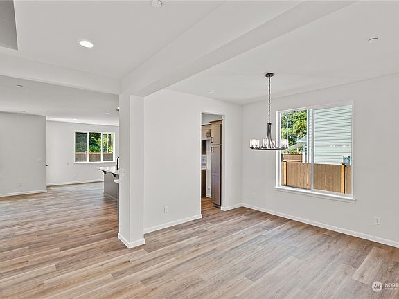 2nd image of 7030 Quinn Court SE