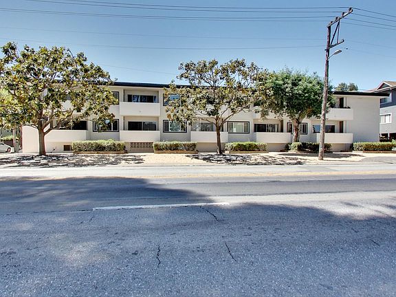 5th image of 1500 Newlands Ave APT 107
