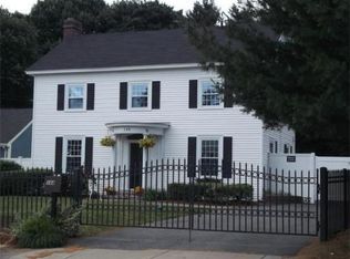 144 Ferry St, Lawrence, MA 01841