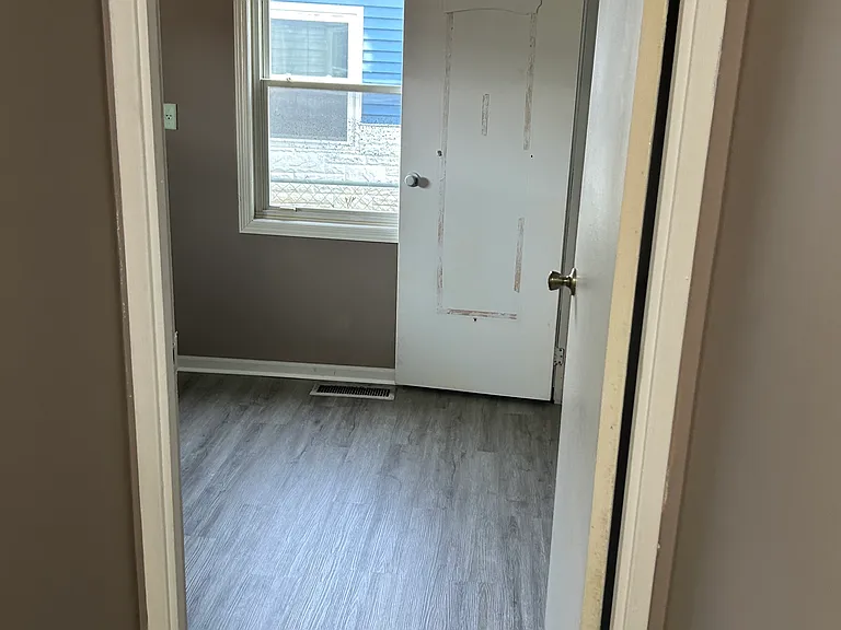 4816 Patricia St — Photo 12