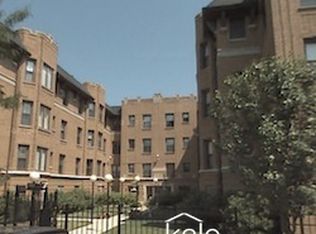 7050 S Merrill Ave APT 202, Chicago, IL 60649