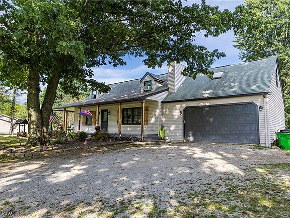 3rd image of 7037 Ryan Rd
