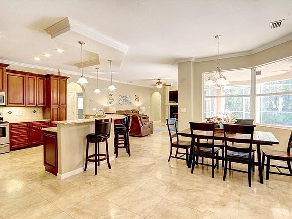 4th image of 4413 Worthington Cir