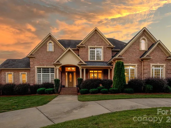 639 Deberry Holw, Rock Hill, SC 29732