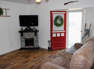 210 Church St, Petersburg, TN 37144