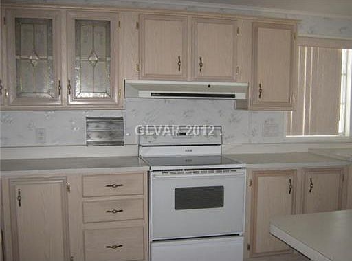 4th image of 3140 W Pittman St