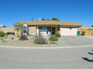 590 Hewlett Dr NE, Rio Rancho, NM 87124