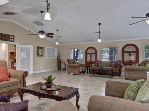 216 Southfork Blvd #1a0