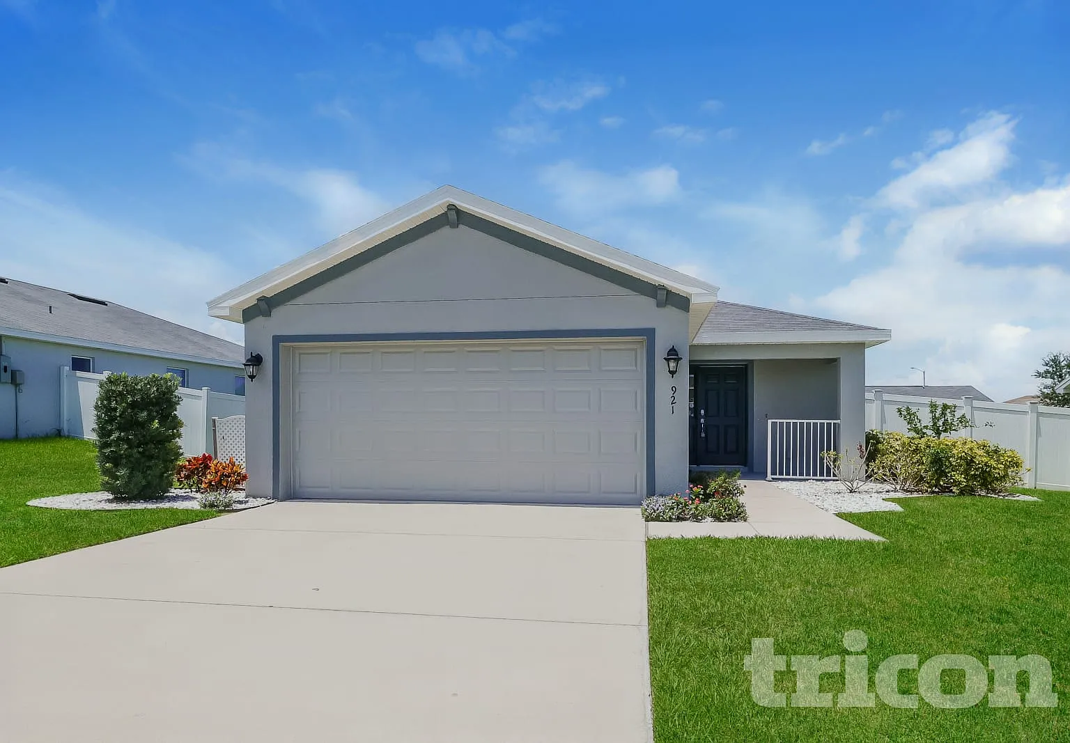 921 Kingfisher Drive Haines City FL — Photo 1