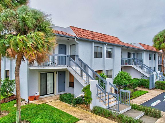2nd image of 3220 Frederick Boulevard #42d