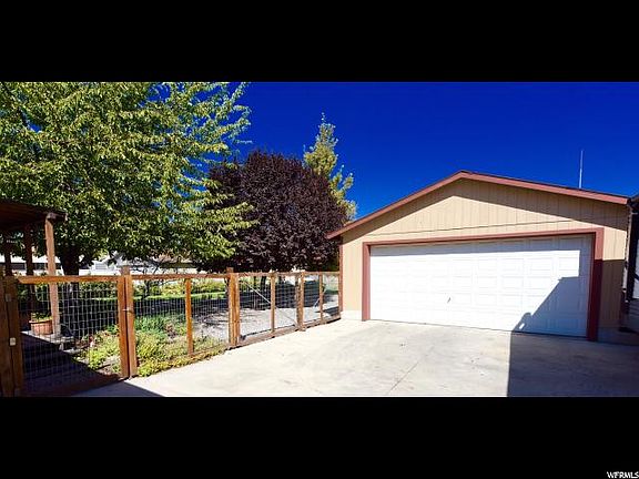 3rd image of 1346 W Parkway Ave