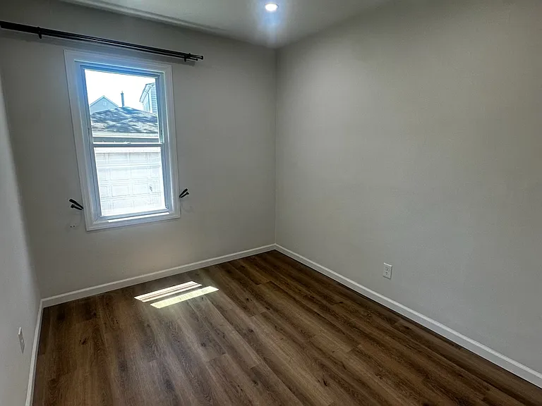 124 Main Ave #1 — Photo 11