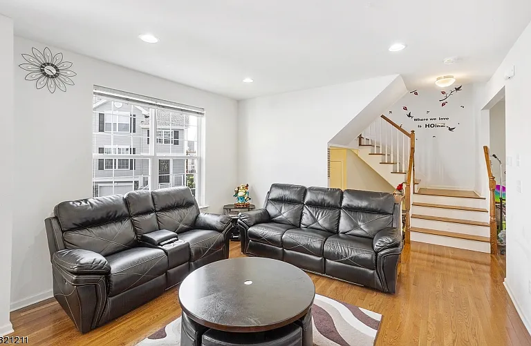 127 Sowers Dr — Photo 4
