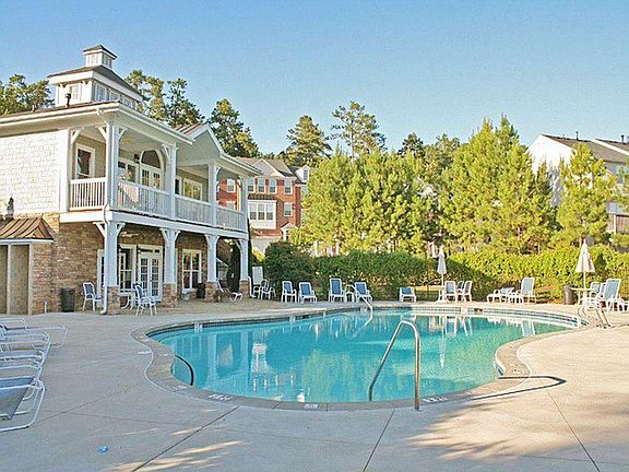 Clubhouse rear and Pool