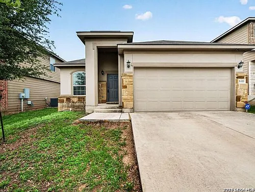 8311 Prickly Oak Photo 1 8311 Prickly Oak Photo 1