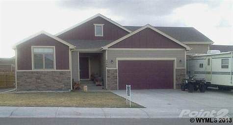 2nd image of 2986 Indian Springs Dr