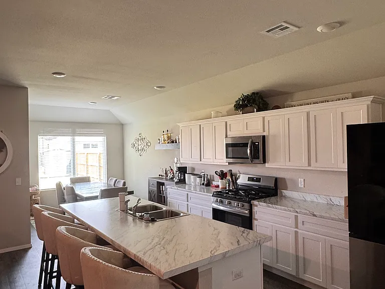 15721 Appaloosa St — Photo 9