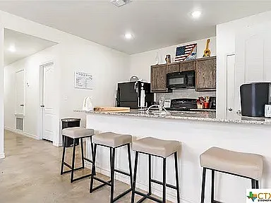 3 bed, 1296 sqft, $1,350 — Photo 3