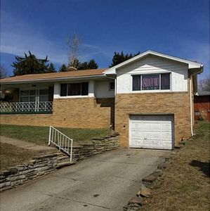 2207 Lindalan Dr, McKeesport, PA, 15135