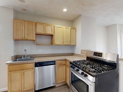 2nd image of 205 Chelsea St APT 2