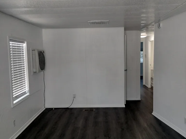 23 Crooks St — Photo 3