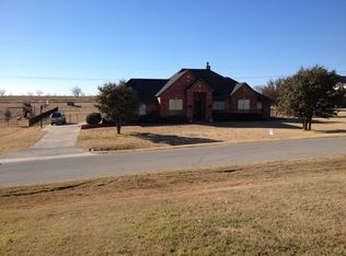 10809 Los Rios Dr, Fort Worth, TX 76179