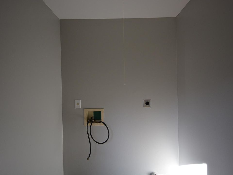 1st image of 6469 Betts Ave