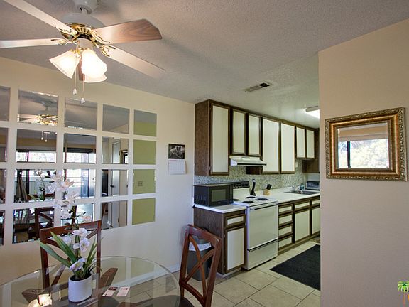 3rd image of 2810 N Arcadia Ct #200