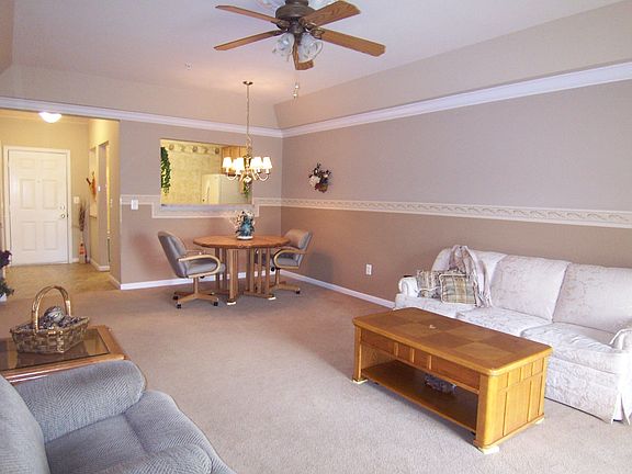 Living /dining room