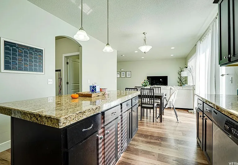 789 W Star Spangled Dr — Photo 7