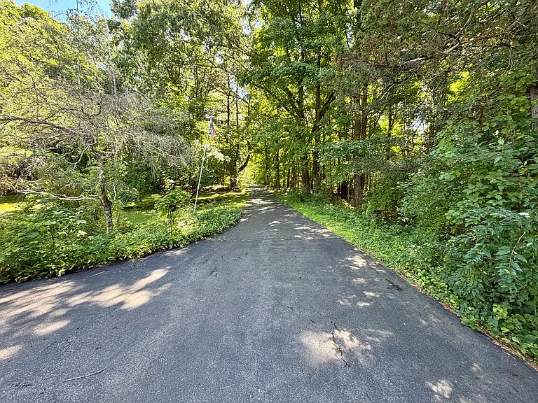 N Putt Corners Rd — Photo 41
