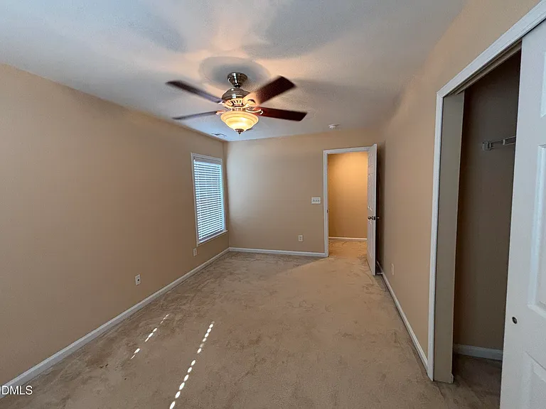 302 Lime Creek Ct — Photo 36