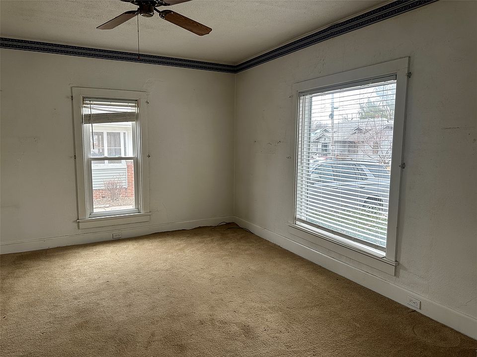 10th image of 325 W 8th St S