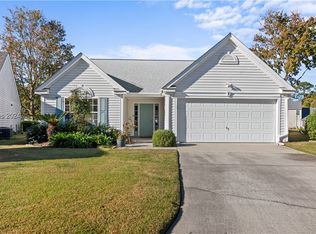7 Linden Pl, Hilton Head Island, SC 29926
