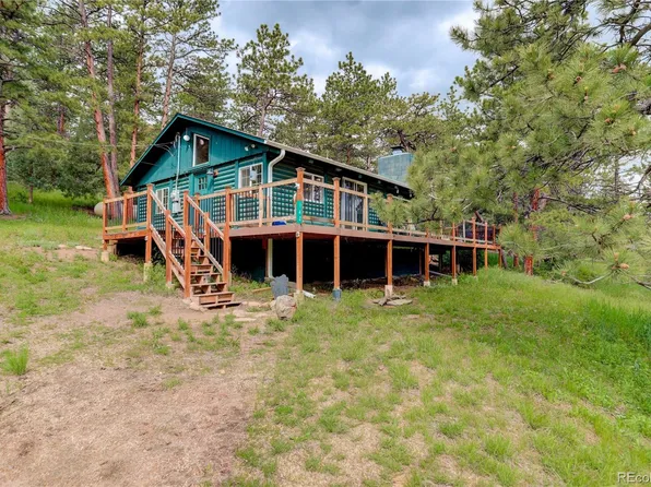 142 Pinewood Drive, Lyons, CO 80540