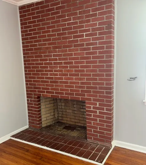 2301 Brown St — Photo 4