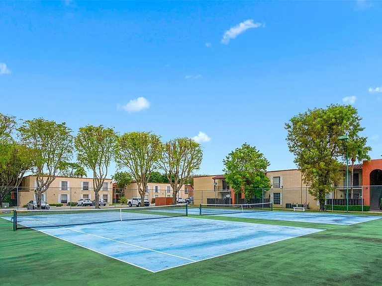 10794 N Kendall Dr #108 — Photo 13
