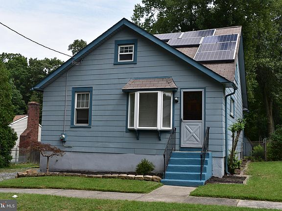 2nd image of 8613 Githens Ave