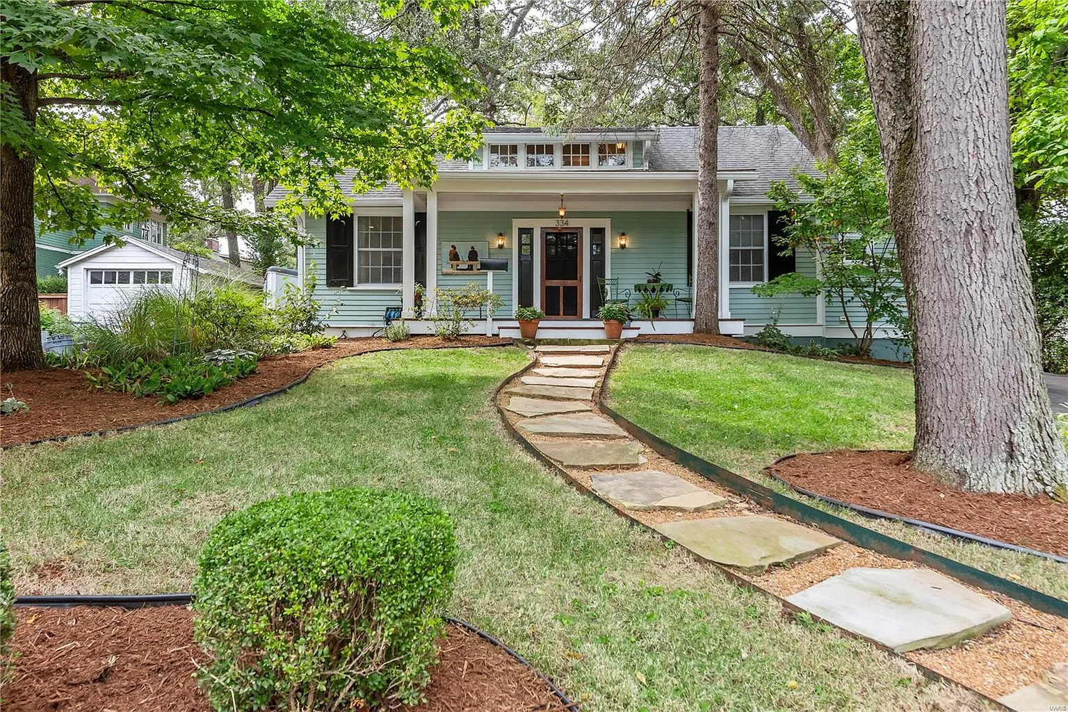 334 S Forest Ave photo 1