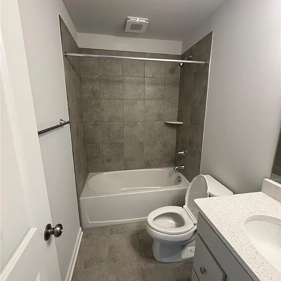 518 Sybil St — Photo 16