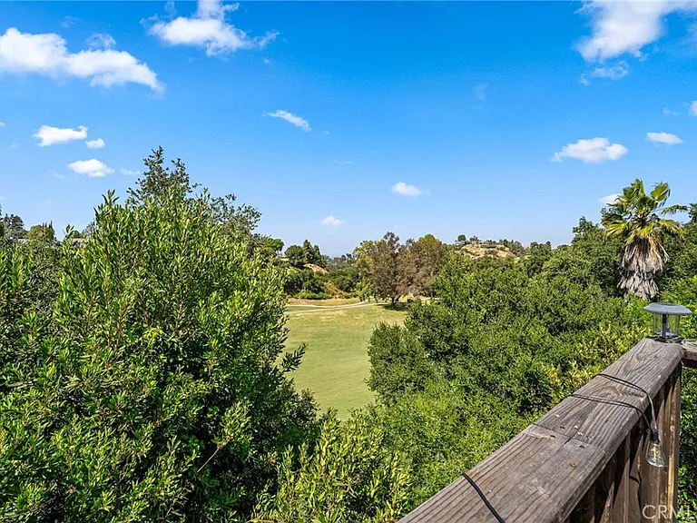 19581 Braewood Dr — Photo 6