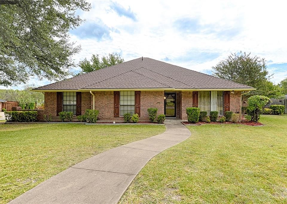 1st image of 1722 Sparta Dr