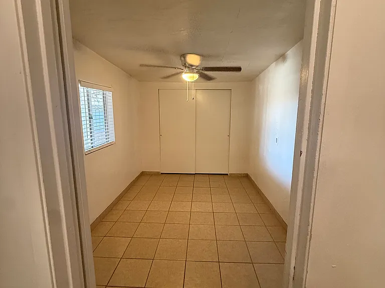 319 S 22nd Ave — Photo 5