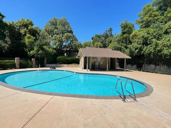 5816 Shadow Creek Dr APT 3, Sacramento, CA 95841